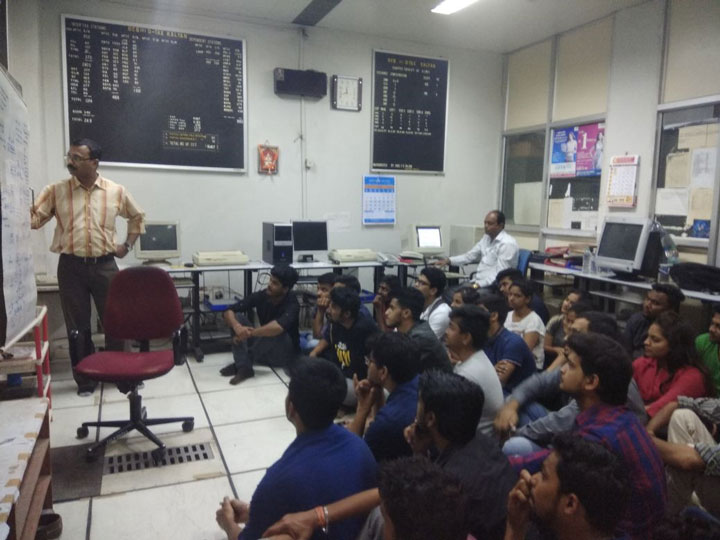 industrial-visit-to-BSNL-kalyan-2018 (3)