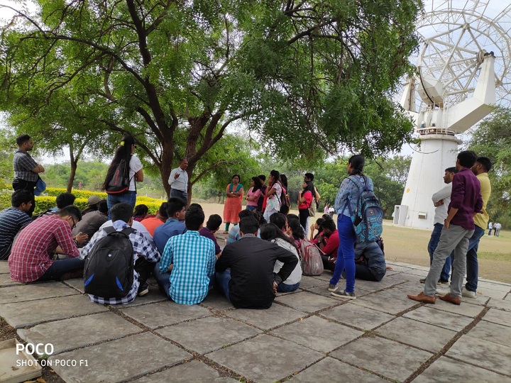 industrial-visit-to-giant-metrewave-radio-telescope-2018 (4)