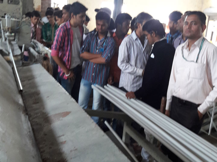 industrial-visit-to-shree-sai-plastic-industry-lohop (4)