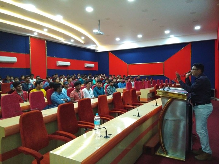 guest-lecture-on-current-trend-in-marketing (2)