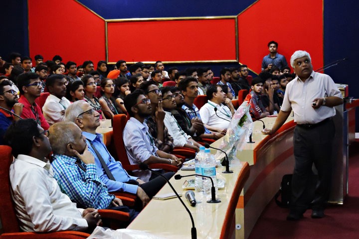 guest-lecture-on-solar-pv (3)