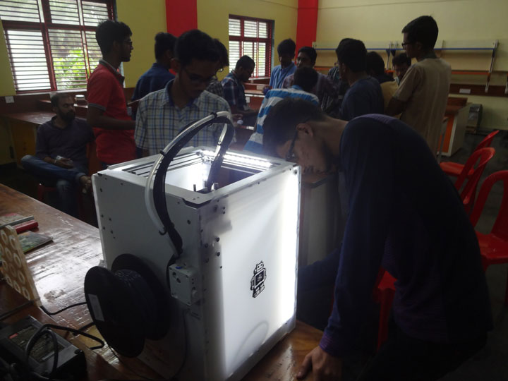 workshop-on-laser-cutting-and-3D-printing (1)