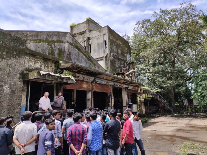 industrial-visit-to-government-milk-scheme-khopoli (1)