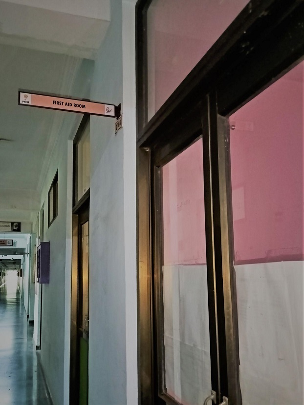 first-aid-room (2)