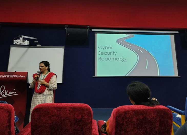 Inception-Traversing-through-Domains (3)