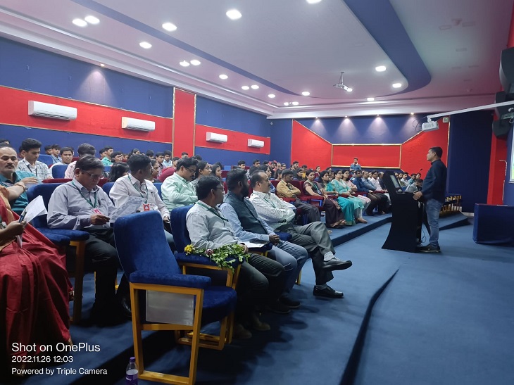 Celebration-of-National-Constitution-Day (3)