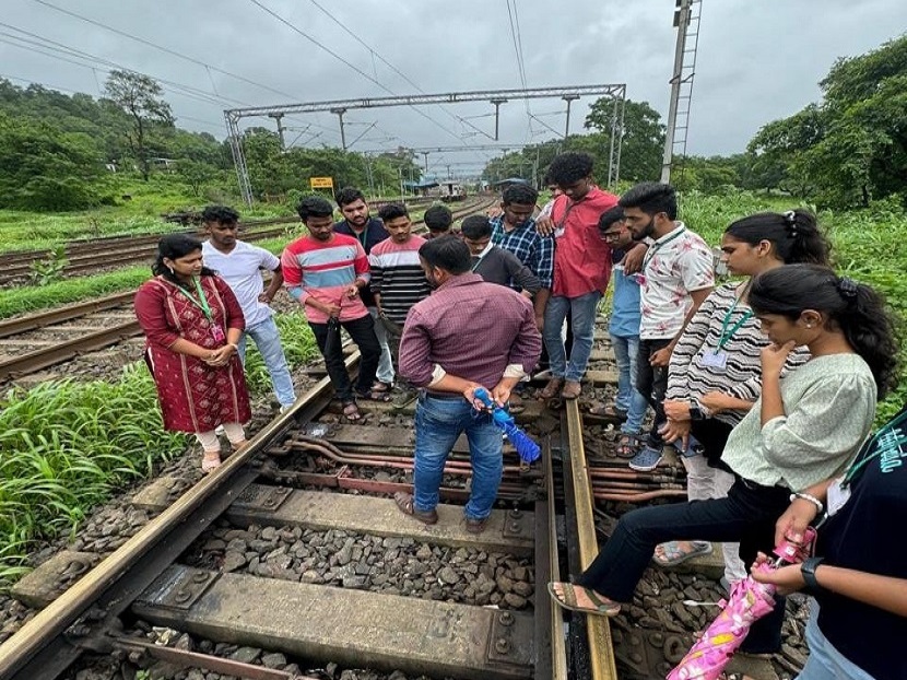 TE-(Transportation-Engineering)-Site-Visit-at-Apta-Station-Rasayani (1)