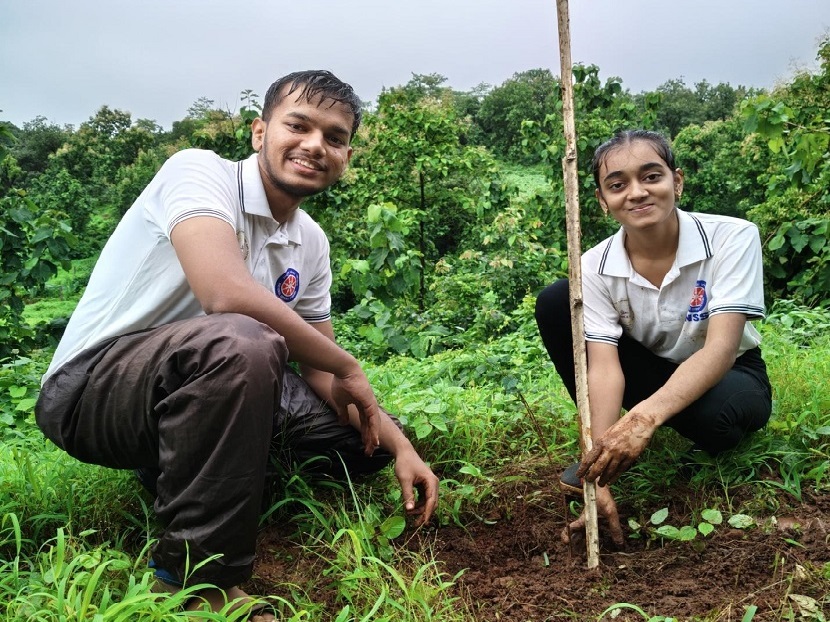 Tree-Plantation-Drive-2024 (3)